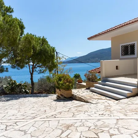 Villa Merika *