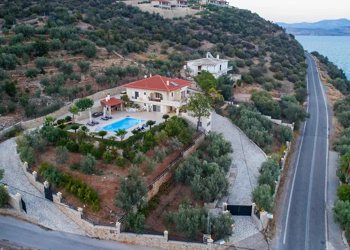 Merika 别墅 Kivérion